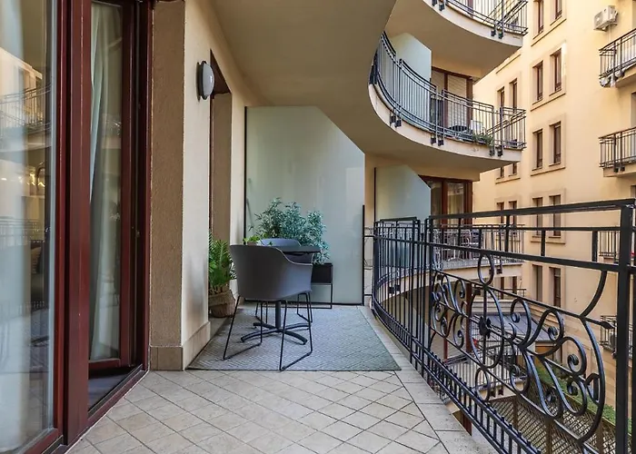 Venus - King Street V - Balcony * Budapest